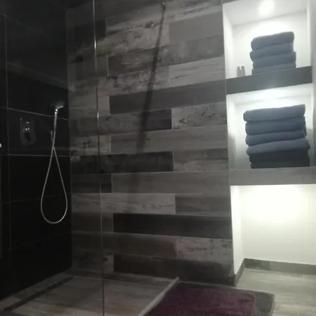 House Of Apartment *